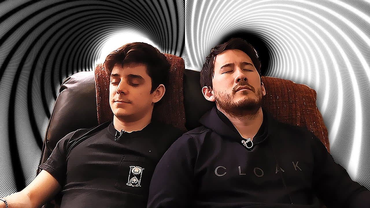 072 - We Hired a Real Hypnotherapist to Analyze Our Darkest Dreams